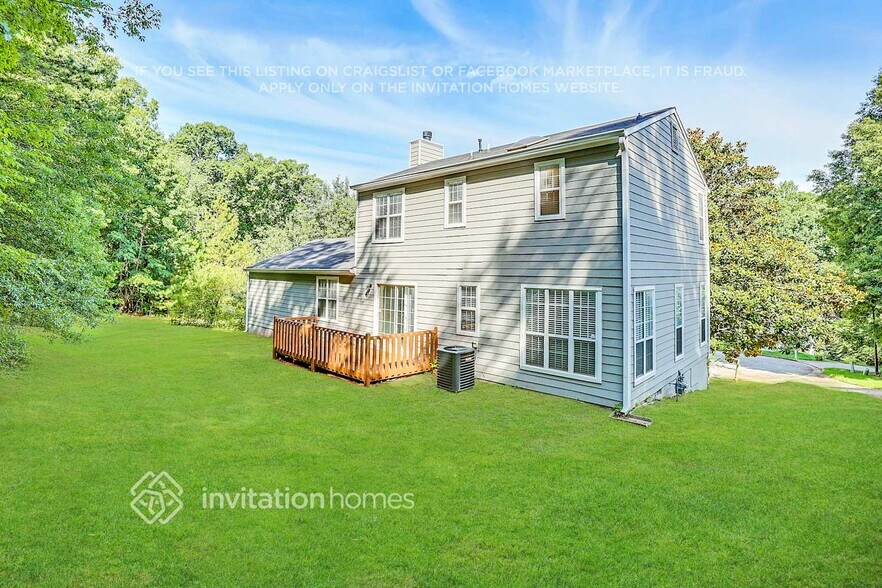 Building Photo - 3863 Creekbank Cove