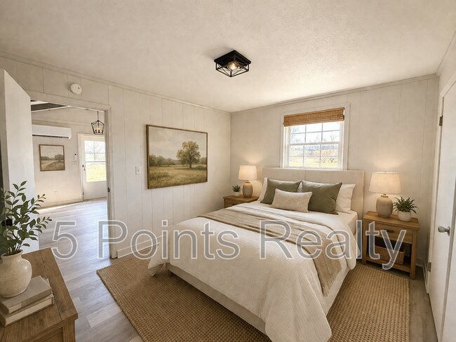 Building Photo - 2121 Bracey Cir