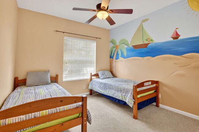 Building Photo - 3511 NW 4th Ave