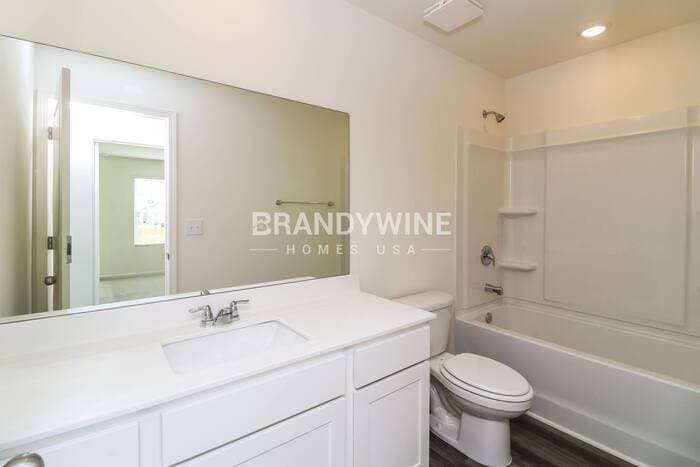 Building Photo - 534 Otway Lp