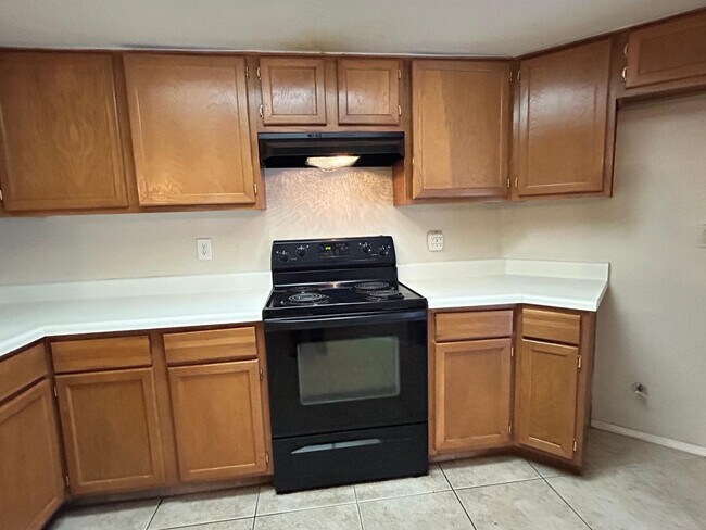 Building Photo - 4219 W Calavar Rd