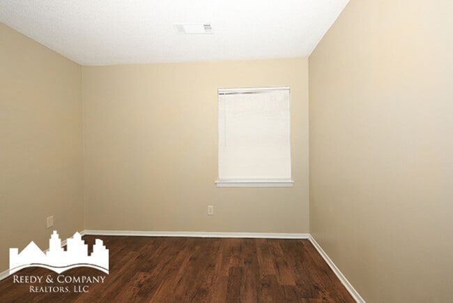 Building Photo - 5387 Cornstalk Cove