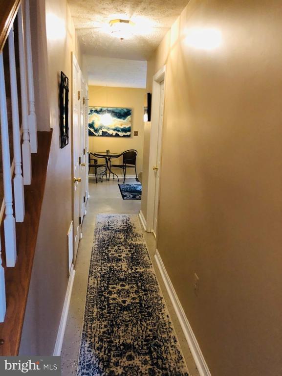 Building Photo - 11052 Sentry Ridge Rd