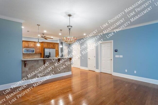 Building Photo - Coming Soon!  Almost 1800 sf Townhome in Hixson