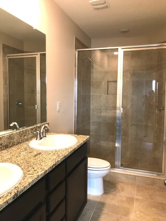 Building Photo - 3/2.5 GATED COMMUNITY - TOWNHOUSE - GREAT SCHOOLS IN PALMER RANCH