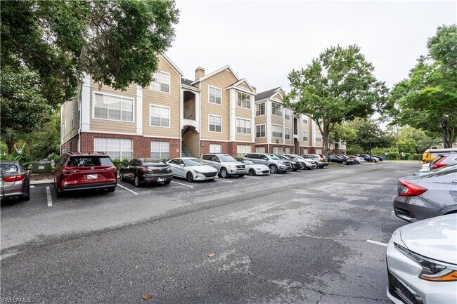 Building Photo - 13103 Mulberry Park Dr