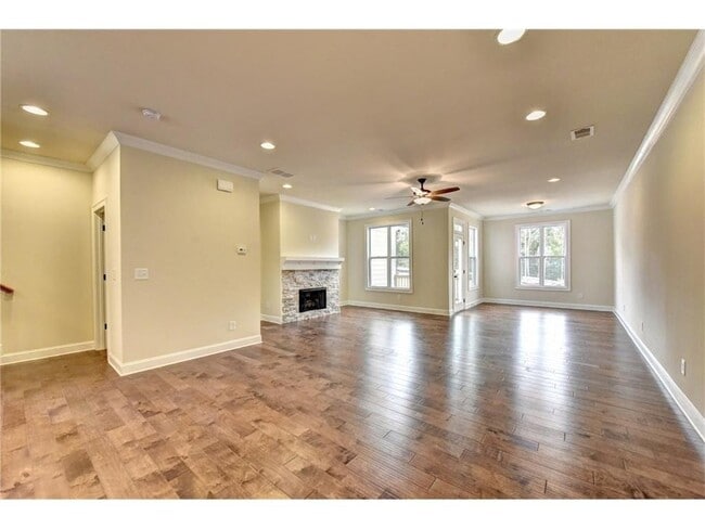 Building Photo - 5239 Cresslyn Rdg
