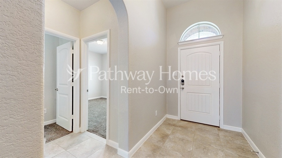 Building Photo - 1000 Meadow Scape Dr