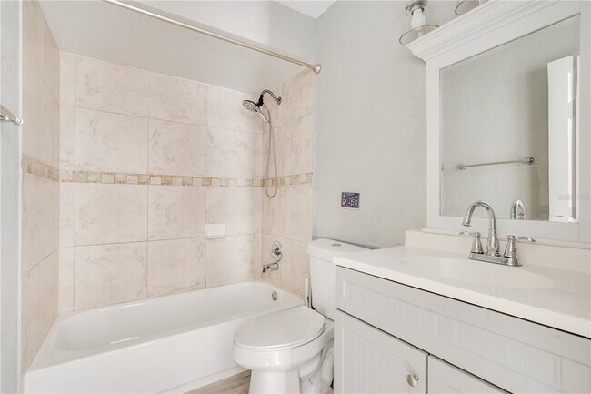 Building Photo - 6151 Sandcrest Cir