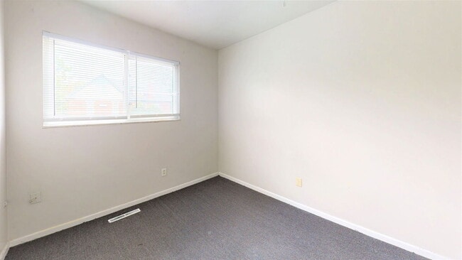 Building Photo - 191 Chittenden Ave