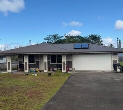 Building Photo - Beautiful & spacious 3 bedroom, 2 bathroom home in Ainaloa Subdivision.