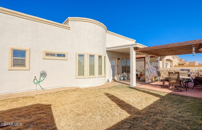 Building Photo - 13102 Cozy Cove Ave