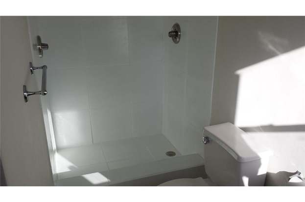 Building Photo - 20322 NE 14th Ct