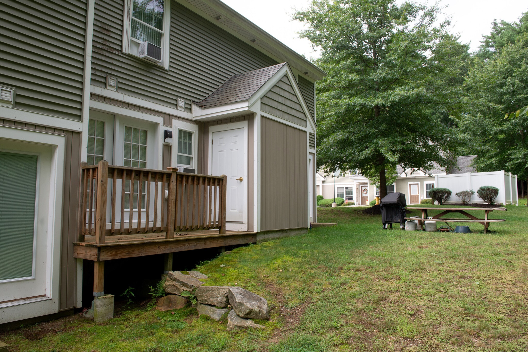 Building Photo - 15 Parmenter Rd