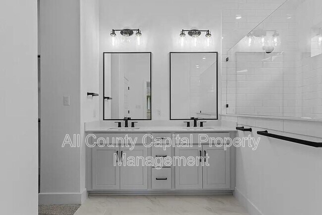 Building Photo - 217 Flowering Senna Dr