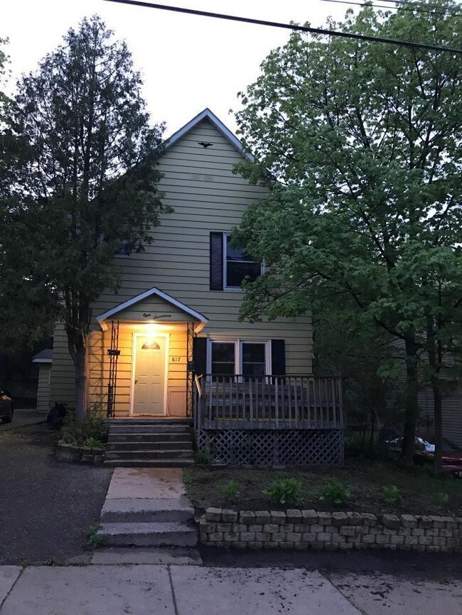 817 Lee St 817 Lee St Marquette MI 49855 Apartment Finder