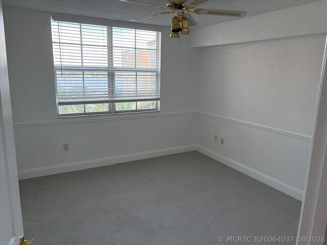 Building Photo - 1801 N Flagler Dr