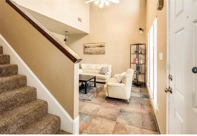 Building Photo - 2443 Pintail Loop