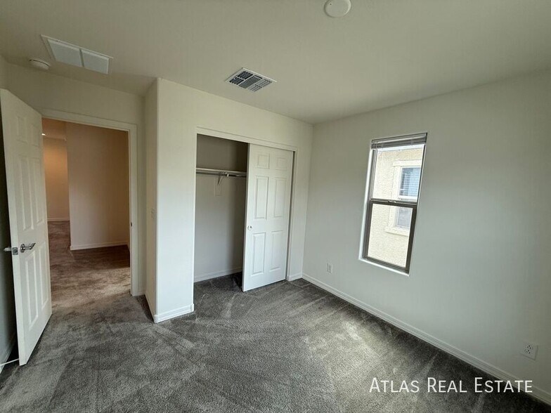 Building Photo - 4228 S 58th Ave