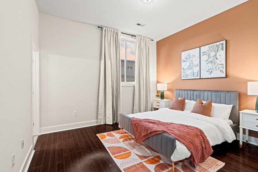 Building Photo - 826 N Broad St