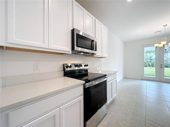 Building Photo - 1679 Meadowlark Dr