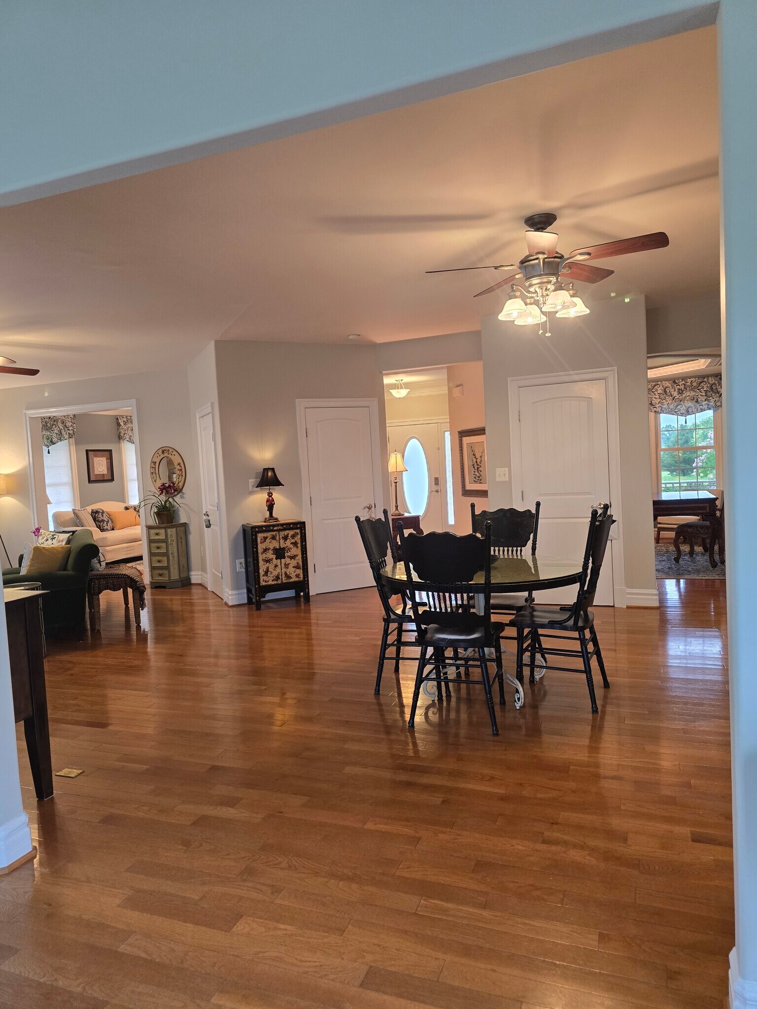 Building Photo - 10850 Misty Creek Ct