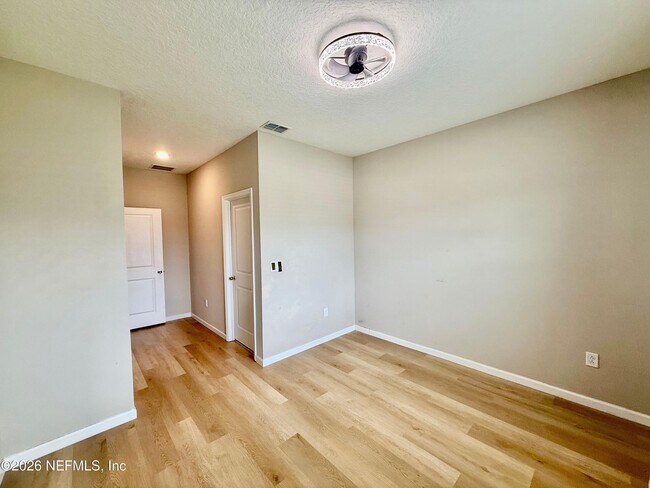 Building Photo - 9603 Lovage Ln