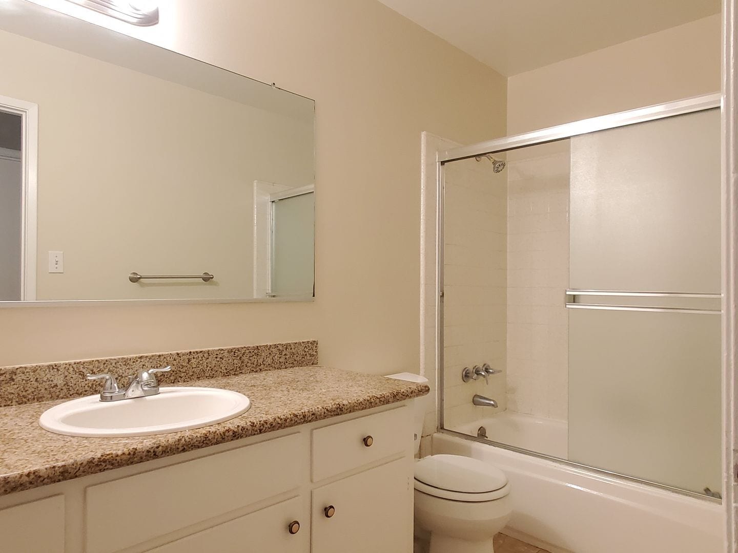 Building Photo - 661 Nello Dr