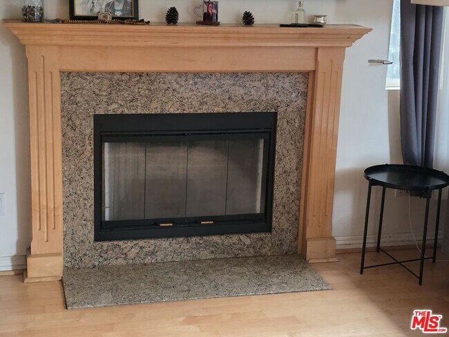 Building Photo - 4936 Beloit Ave