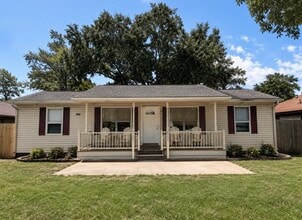 Building Photo - 10415 Norton Dr