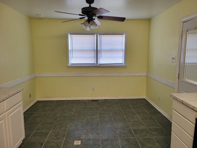 Building Photo - 4324 Atlantic Ave