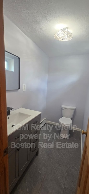 Building Photo - 120 Savage St