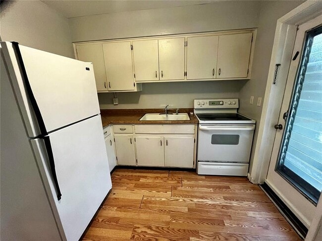 Building Photo - 1411 Kennywood Dr