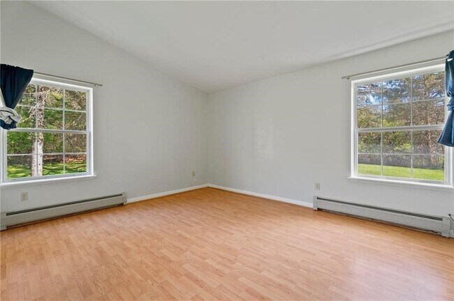 Building Photo - 213 Highgate Rd