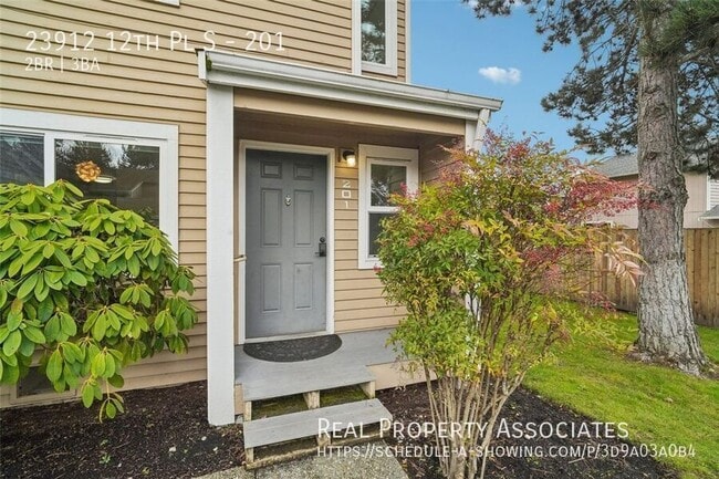 Building Photo - 23912 12th Pl S