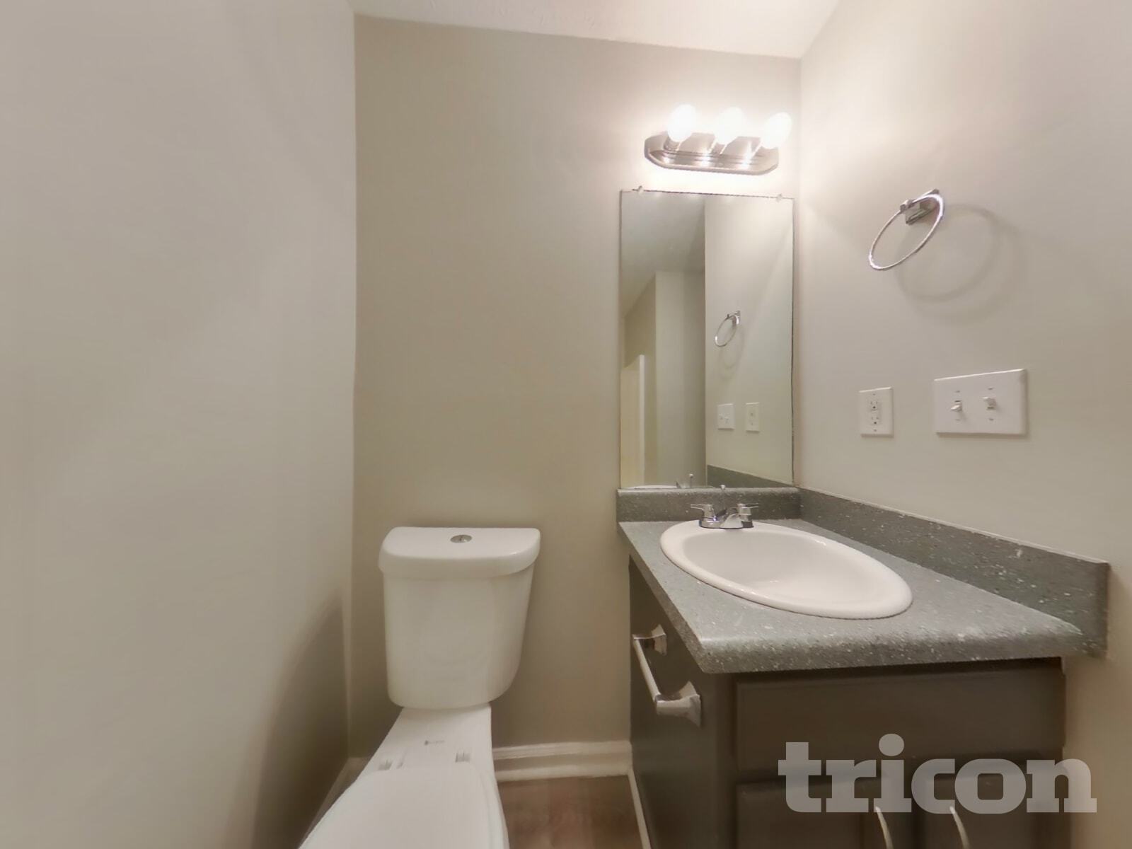 Building Photo - 27 Fairview Way