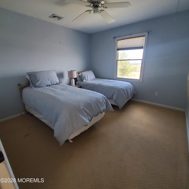 Building Photo - 754 Ocean Ave