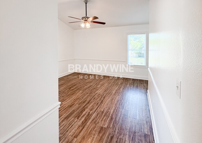 Building Photo - 12744 Serenade Cir S