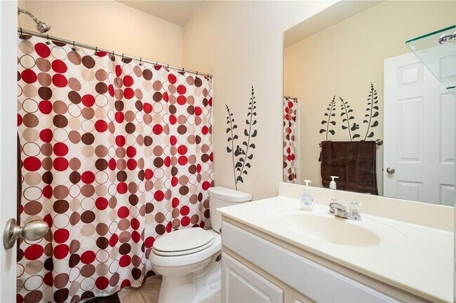 Building Photo - 4306 Laurel Creek Ct SE