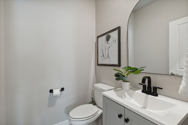 Building Photo - 112 Kirwin Dr