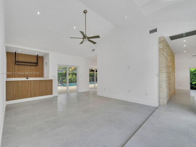 Building Photo - 7800 SW 181st Terrace