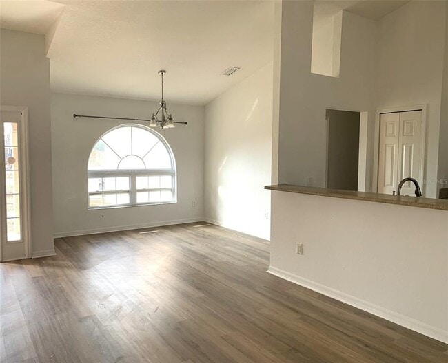 Building Photo - 12516 Willmington Blvd