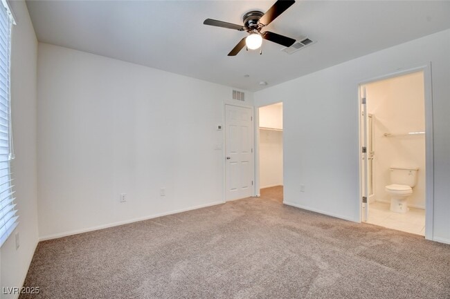 Building Photo - 664 Anemone Ln