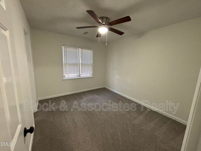 Building Photo - 728 Branniff Dr
