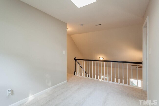 Building Photo - 8324 Bellingham Cir