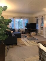 Building Photo - 707 Brent Ave