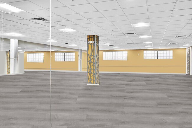 Building Photo - 576 Fanshaw N