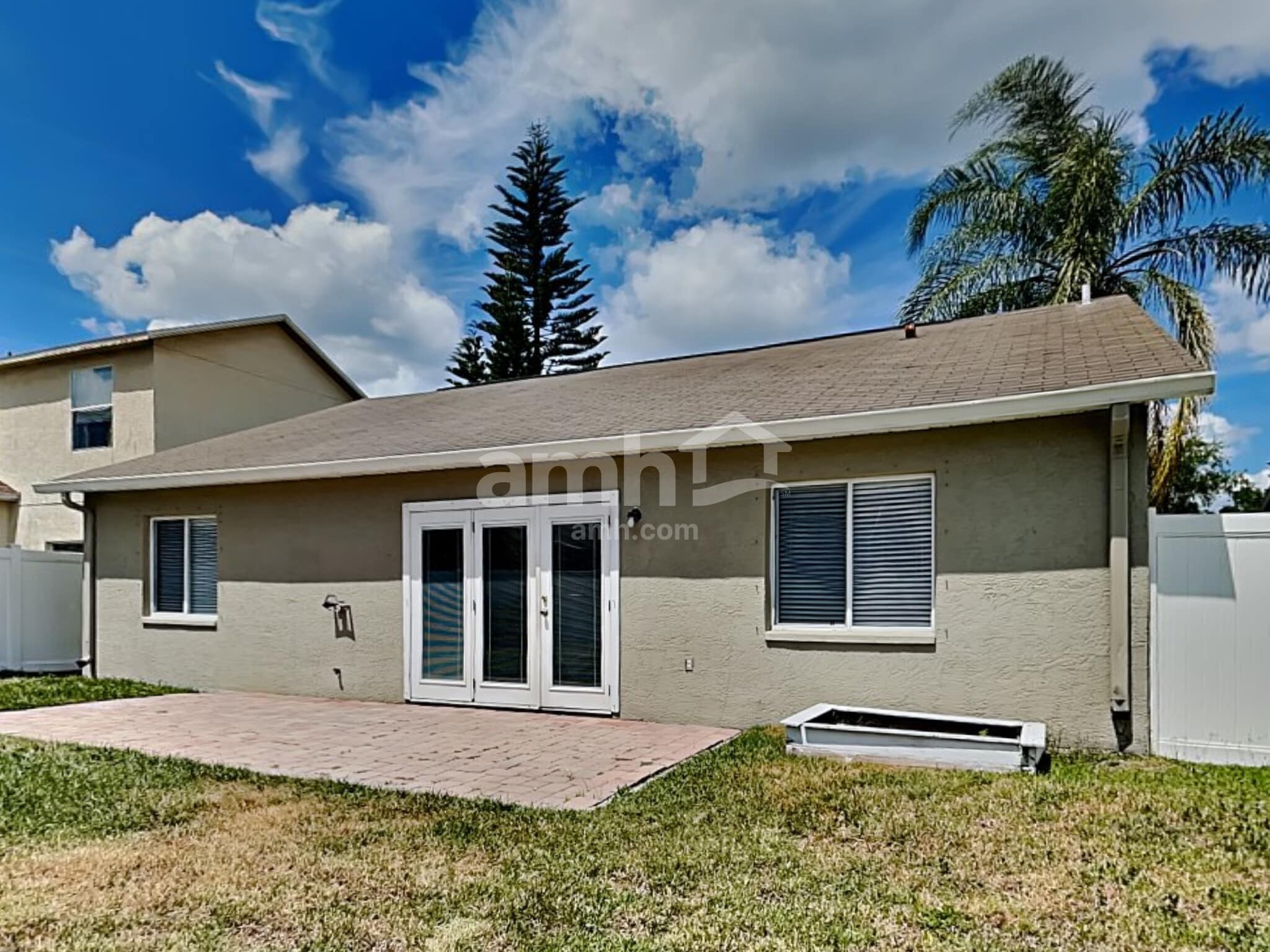 Building Photo - 27346 Breakers Dr