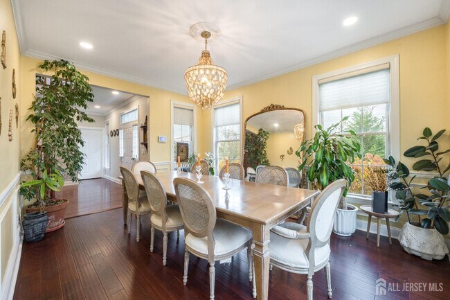 Building Photo - 2 Spinnaker Dr