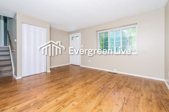 Building Photo - 2578 Bethesda Ave